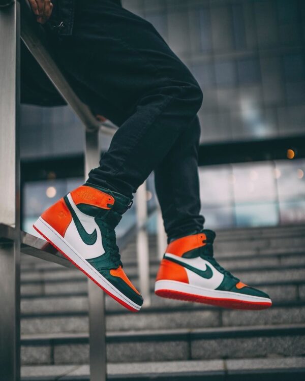 Nike Air Jordan Miami Retro 1 High "Leather Quality" Basketball Shoes: Classic Style with Premium Craftsmanship