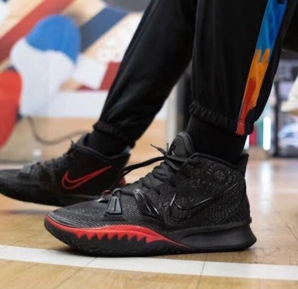 Nike Kyrie 7 Bred - Premium Basketball Shoes - Image 4