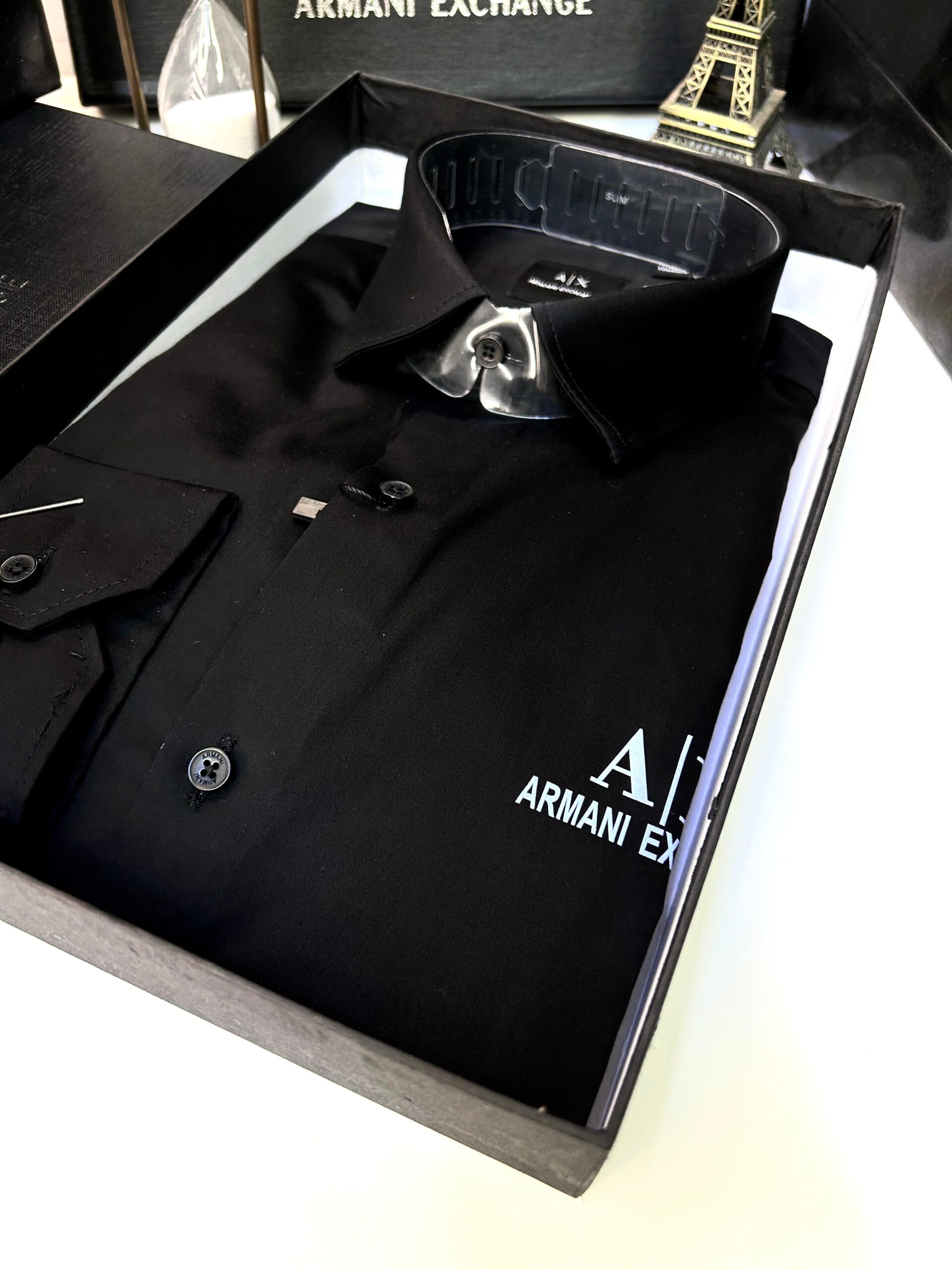 Armani Exchange Reflective Print Premium Shirt for Men - Image 4